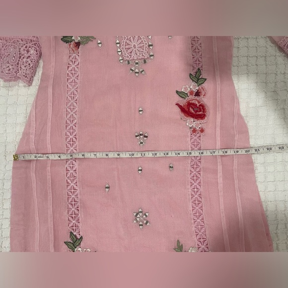 Pink brand new shalwar kameez and dupatta - Picture 7 of 7